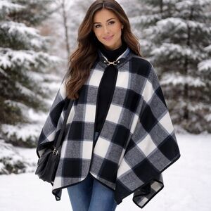 Canada Weather Gear Plaid Cape Poncho Black White Buffalo Check Cozy Winter Wrap